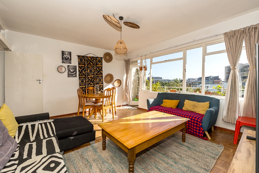 To Let 3 Bedroom Property for Rent in Green Point Western Cape